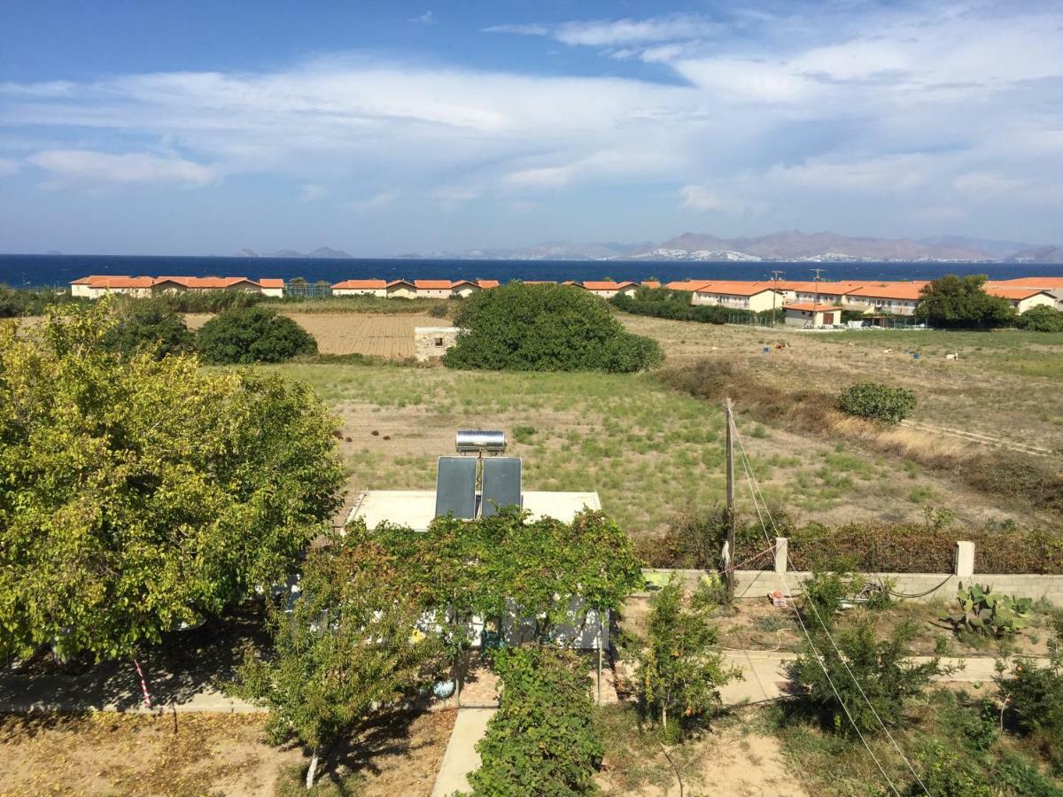 Swan House Panoramic View - Near The Sea Vila Ziparion Exterior foto